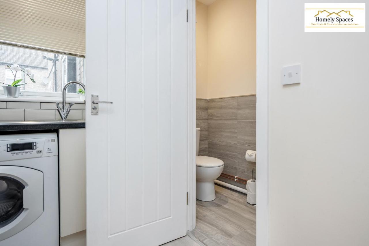 Bedford Hospital Victoria Apartments A And B By Homely Spaces Short Lets & Serviced Accommodation ภายนอก รูปภาพ